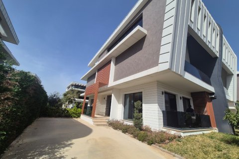 Villa for sale  in Antalya, Turkey, 5 bedrooms, 360m2, No. 188524 – photo 6
