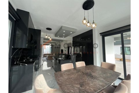 3+1 Villa  i Ozankoy, Girne,  Nr. 177207 - 6