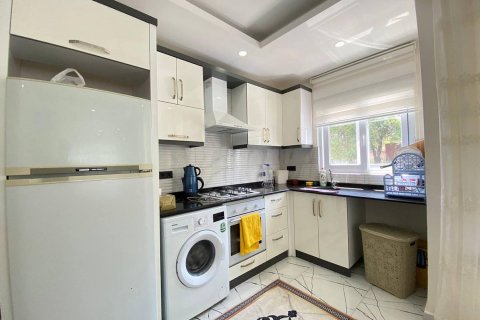 1+1 Lägenhet  i Alanya, Antalya, Turkiet Nr. 181465 - 2