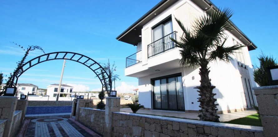 3+1 Villa  i Didim, Aydin, Turkiet Nr. 95356