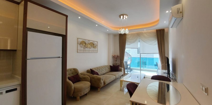 1+1 Apartment in Mahmutlar, Antalya, Turkey No. 186790