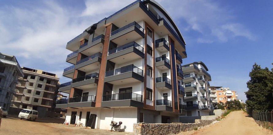 3+1 Apartment  in Alanya, Antalya, Turkey No. 175147