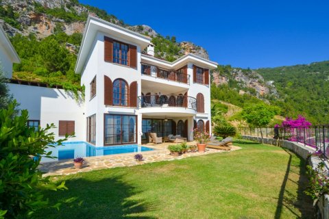 5+2 Villa  in Alanya, Antalya, Türkei Nr. 172181