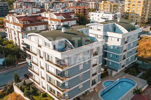 Lägenhet  i Konyaalti, Antalya, Turkiet Nr. 192298 - 2
