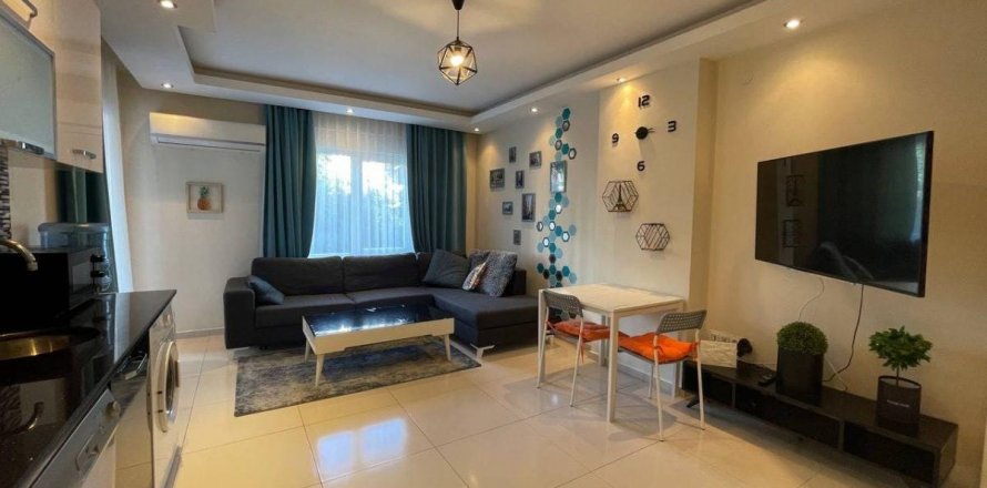 1+1 Apartment  in Tosmur, Alanya, Antalya, Turkey No. 183587