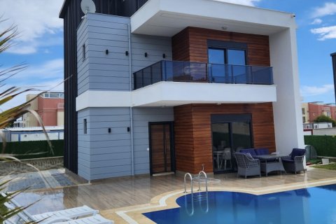 3+1 Villa  i Serik, Antalya, Tyrkia Nr. 185187