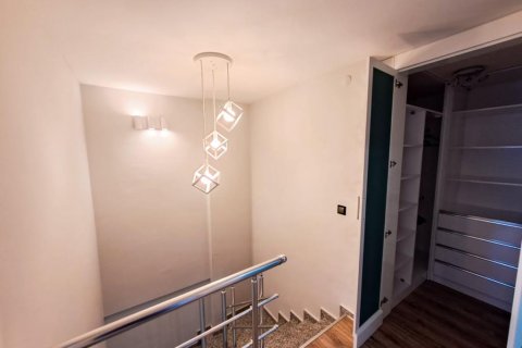 Продажа квартиры в Кестеле, Анталье, Турция 5 комн., 100м2, №162389 – фото 19