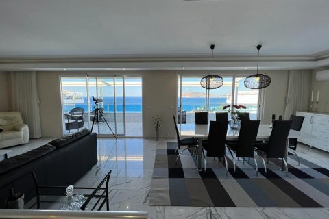 Продажа квартиры  в Аланье, Анталье, Турция 3+1, 220м2, №176074 – фото 28