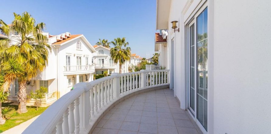 4+1 Villa i Antalya, Tyrkiet Nr. 170225