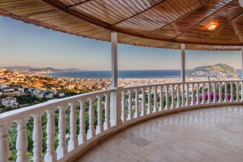 5+1 Villa in Alanya, Antalya, Türkei Nr. 176667