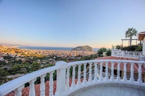 Продажа виллы  в Аланье, Анталье, Турция 5+1, 300м2, №176667 – фото 10