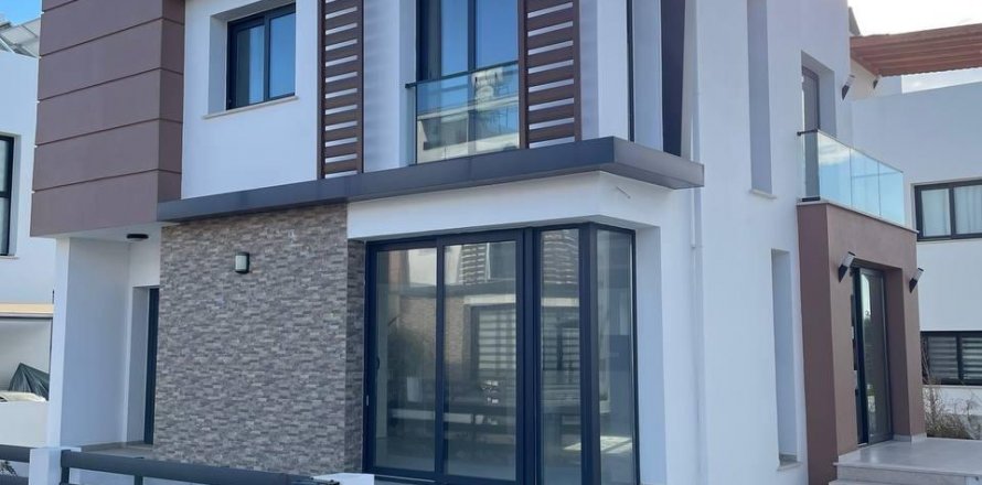Villa  in Famagusta, Northern Cyprus No. 210886