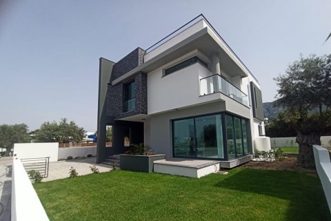 Villa 4+1 Girne, №190982