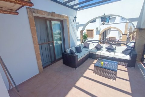 Apartment for sale  in Girne, Northern Cyprus, 3 bedrooms, 130m2, No. 190980 – photo 12