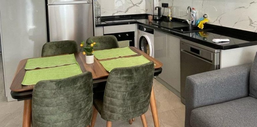 1+1 Apartment in Alanya, Antalya, Turkey No. 185801