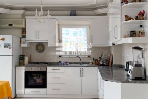 2+1 Apartment  in Alanya, Antalya, Turkey No. 189358