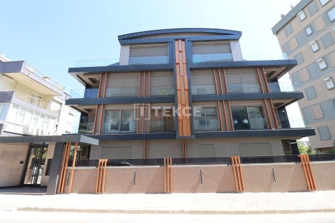 4+1 Apartment  in Antalya, Turkey No. 206555