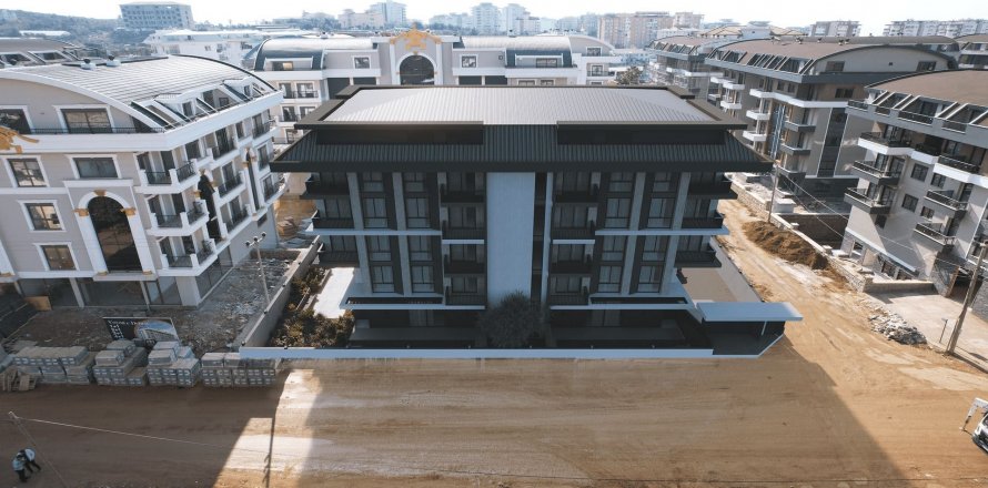 2+1 Apartment in Oxo Oba, Oba, Antalya, Turkey No. 165610