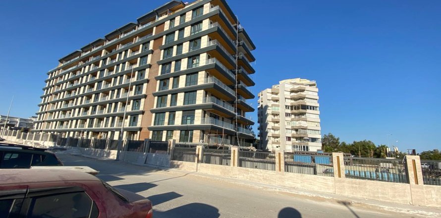 Daire  1+1  Antalya, Türkiye №175851