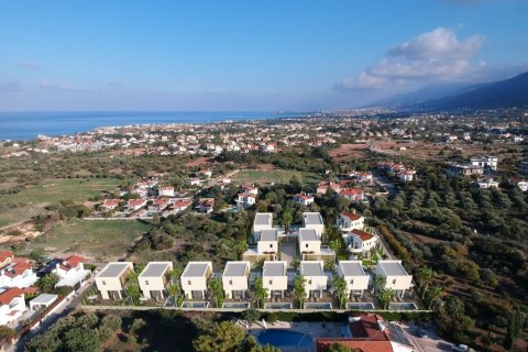 ویلا در  Northern Cyprus ، ترکیه 185 متر مربع.  شماره 169019