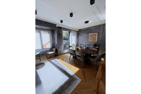 3+1 Wohnung in Besiktas, Istanbul, Türkei Nr. 188033 - 3