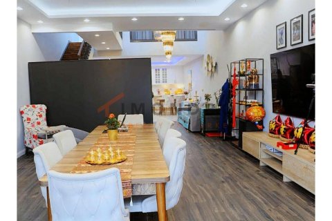 Apartment for sale  in Fatih, Istanbul, Turkey, 5 bedrooms, 290m2, No. 188035 – photo 10