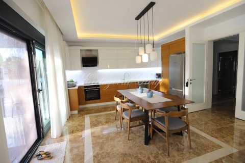 4+1 Villa  i Kemer, Antalya, Turkiet Nr. 190485 - 10