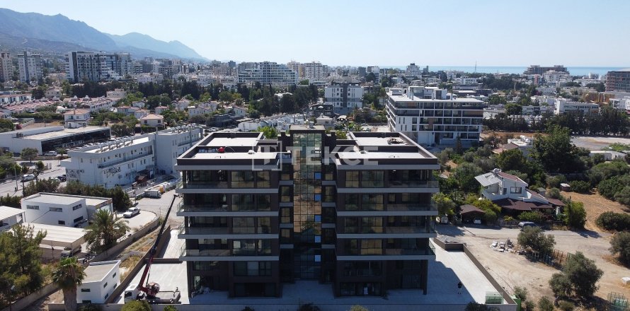 2+1 Apartment in Girne, Northern Cyprus No. 189735