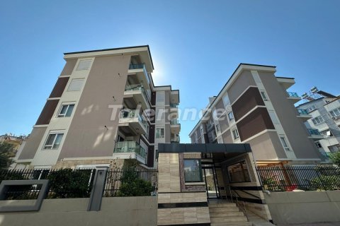 آپارتمان در  Antalya ، ترکیه 3 خوابه ، 105 متر مربع.  شماره 194254