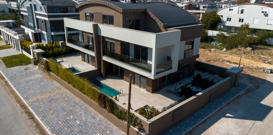 4+1 Villa i Antalya, Tyrkia Nr. 188116