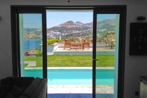 5+1 Villa  i Bodrum, Mugla, Tyrkiet Nr. 178653 - 3