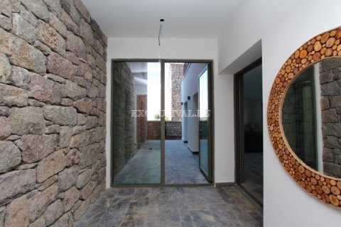 5+1 Villa  i Bodrum, Mugla, Tyrkiet Nr. 178653 - 26