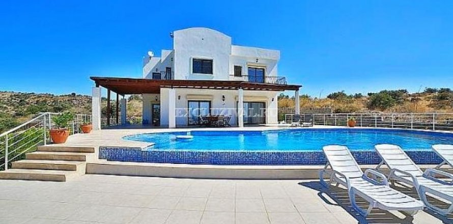 4+1 Villa  in Bodrum, Mugla, Türkei Nr. 178651