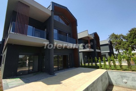 4+1 Villa  i Antalya, Tyrkiet Nr. 43562