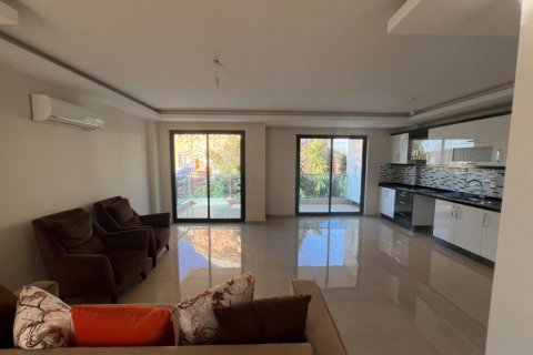 Lägenhet  i Mahmutlar, Antalya, Turkiet Nr. 160359 - 8