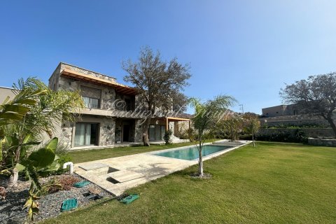 4+1 Villa  in Bodrum, Mugla, Turkey No. 179143