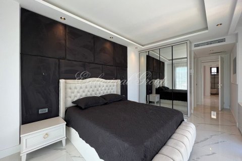 Villa for sale in Bodrum, Mugla, Turkey, 5 bedrooms, 220m2, No. 179145 – photo 10