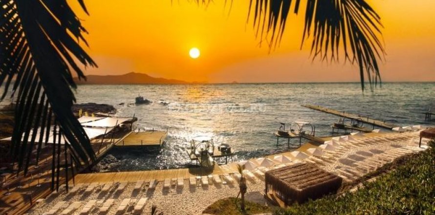 2+1 Villa  i Bodrum, Mugla, Tyrkia Nr. 178777