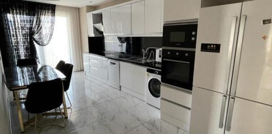 Lejlighed i Mahmutlar, Antalya, Tyrkiet Nr. 167230
