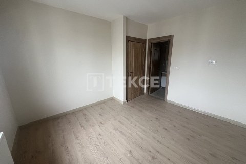 2+1 Wohnung  in Cekmekoy, Istanbul, Türkei Nr. 191287 - 10