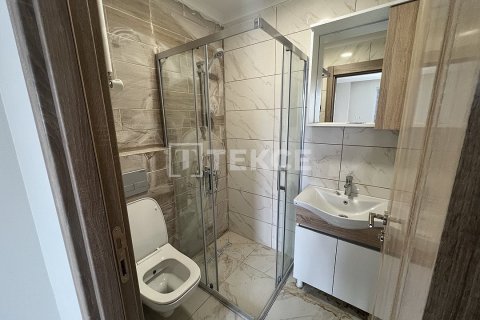 2+1 Wohnung  in Cekmekoy, Istanbul, Türkei Nr. 191287 - 14