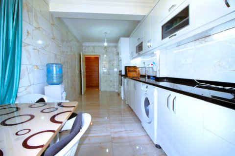 3+1 Lejlighed  i Alanya, Antalya, Tyrkiet Nr. 172053