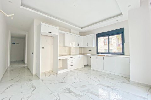 Apartment for sale  in Alanya, Antalya, Turkey, 70m2, No. 162975 – photo 2