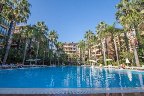 Daire   Oba, Antalya, Türkiye №165946