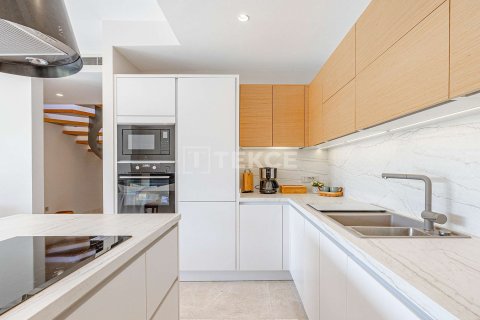 4+1 Villa  i Bodrum, Mugla, Tyrkiet Nr. 177256 - 17