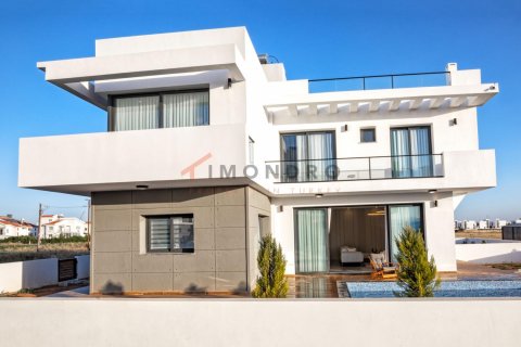 Villa  3+1  Yeni Boğaziçi, Gazimağusa,  №184967