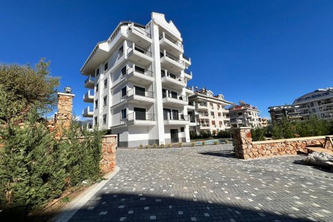 1+1 Apartment  in Alanya, Antalya, Turkey No. 185727