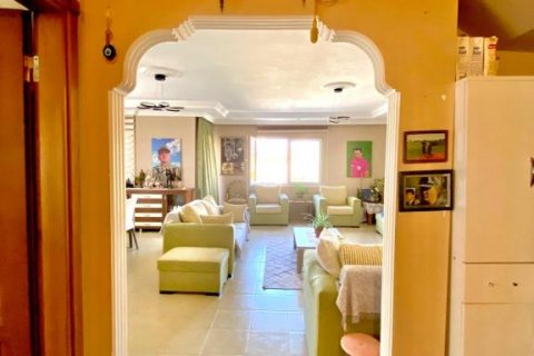 Apartment for sale in Oba, Antalya, Turkey, 180m2, No. 211714 – photo 2