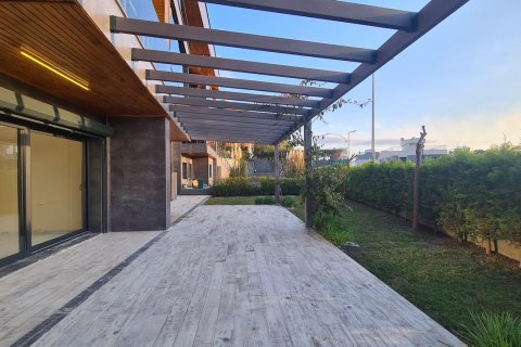 2+1 Leilighet  i Kusadasi, Aydin, Tyrkia Nr. 18820 - 13