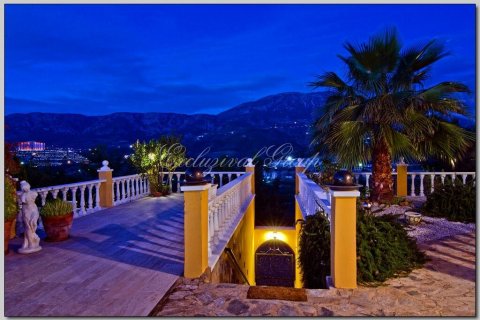 3+1 Villa  i Alanya, Antalya, Turkiet Nr. 178992 - 12